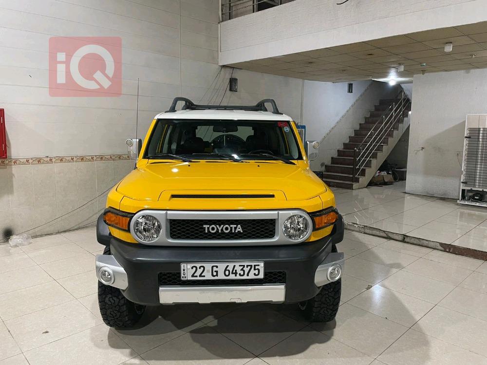 تويوتا إف جي كروزر